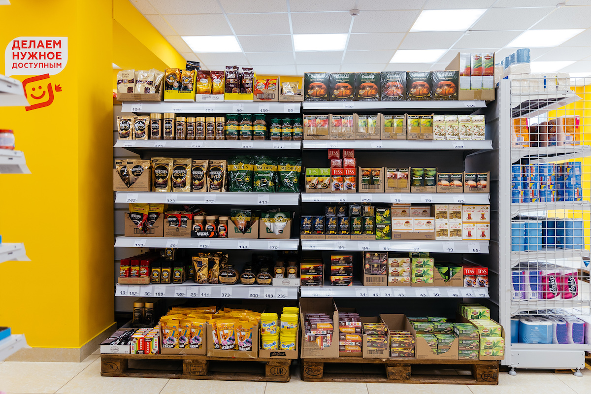 Skarlett Yoxansson qora beva bilan porno